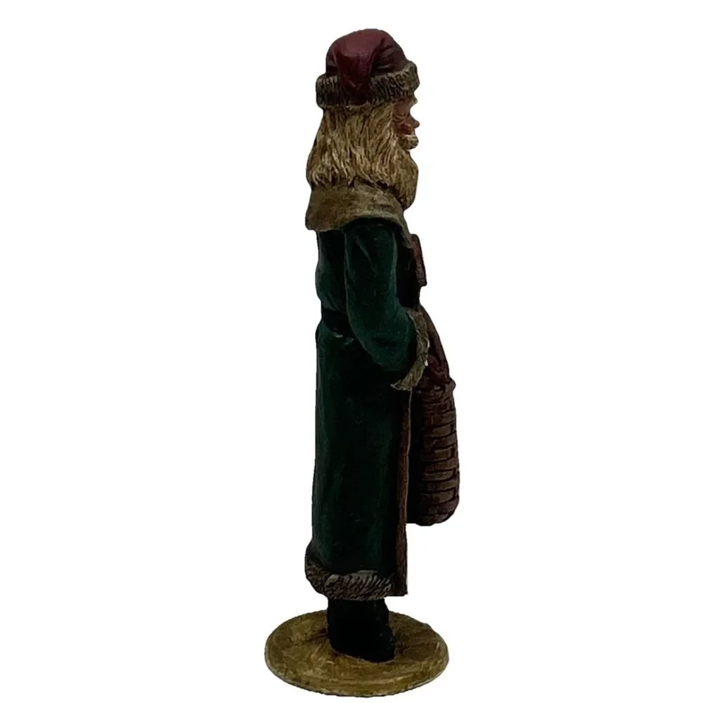 Rustic Old World Santa resin figurine,‎ 6.5